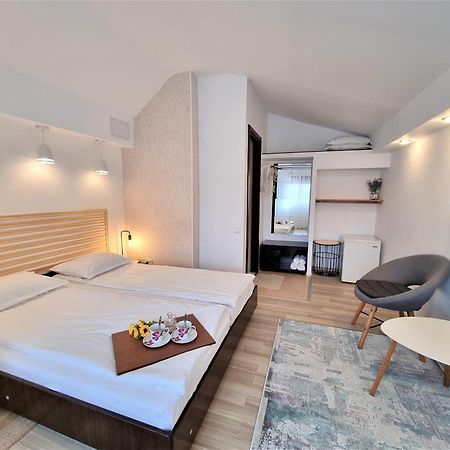 南埃福列Casa Eladi公寓 外观 照片